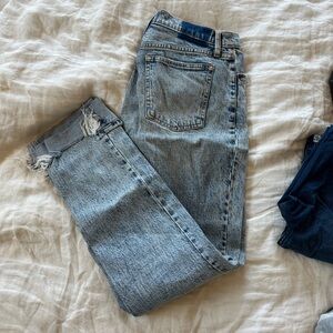 Abercrombie jeans size 28/6 long